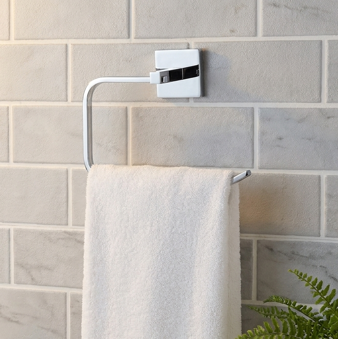 DONATO TOWEL RING- REPLAY BRASS
